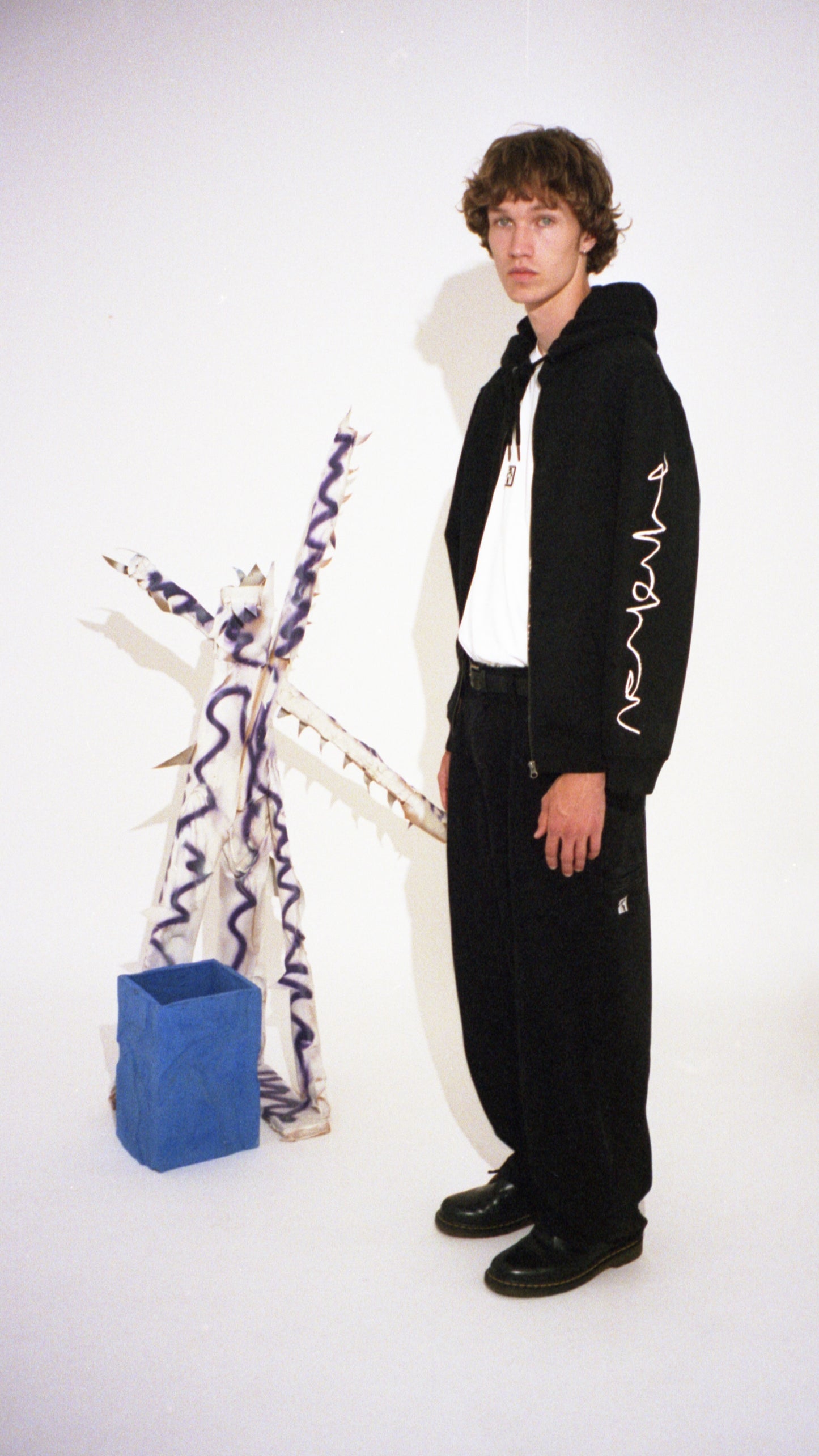 Crayon Arm Zip Hoodie - Black